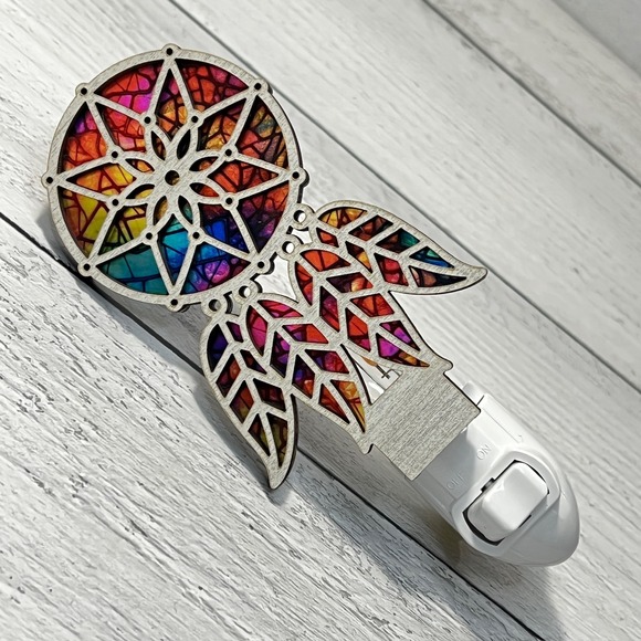 Rainbow Dreamcatcher Night Light Handmade Stained Glass Style LED Plug-in - Picture 4 of 8